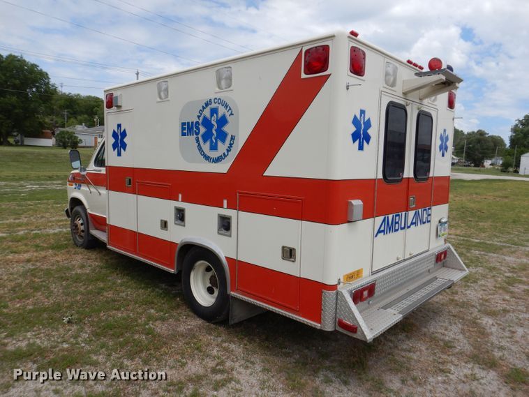 image for item JH9700 1986 Ford E350  ambulance