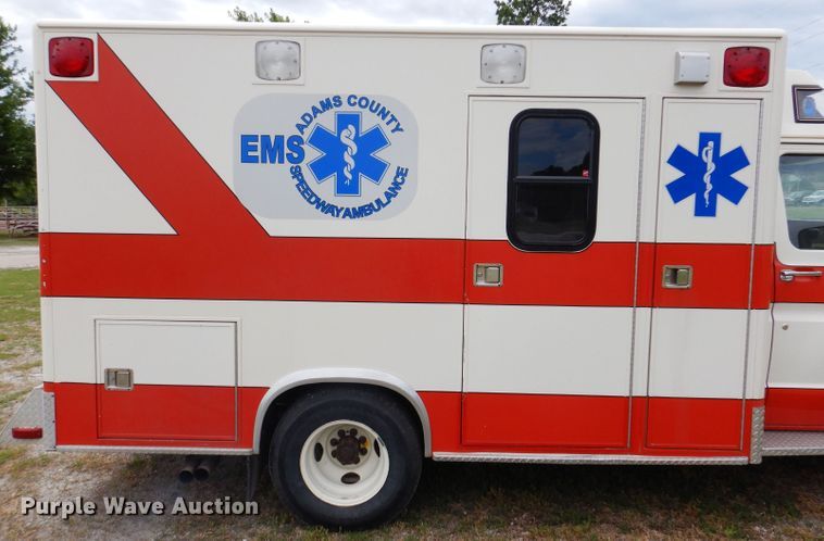 image for item JH9700 1986 Ford E350  ambulance