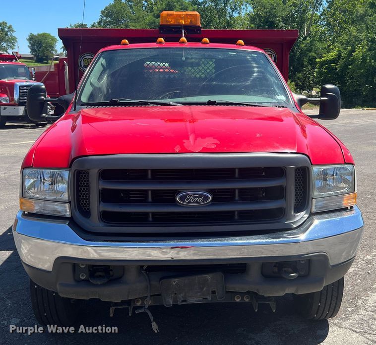 image for item KC9854 2003 Ford F550 XL  dump flatbed pickup truck
