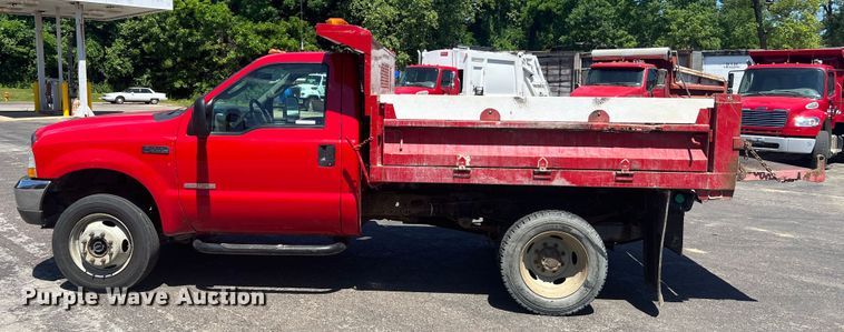 image for item KC9854 2003 Ford F550 XL  dump flatbed pickup truck