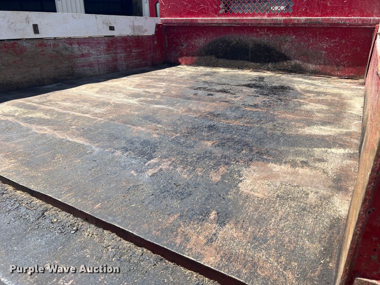 image for item KC9854 2003 Ford F550 XL  dump flatbed pickup truck