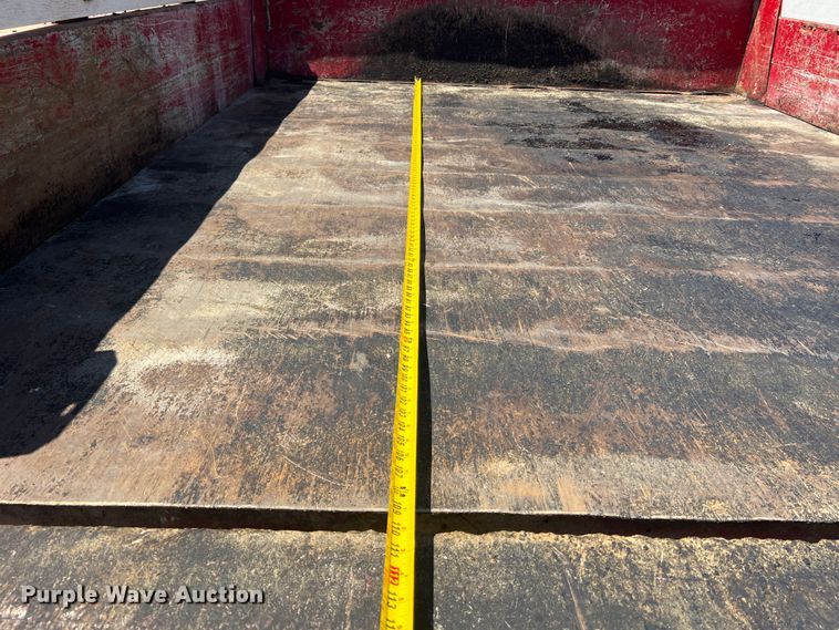 image for item KC9854 2003 Ford F550 XL  dump flatbed pickup truck