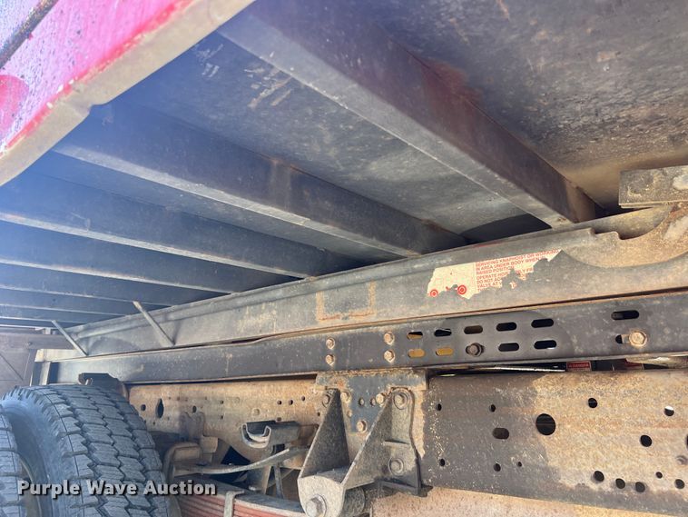 image for item KC9854 2003 Ford F550 XL  dump flatbed pickup truck