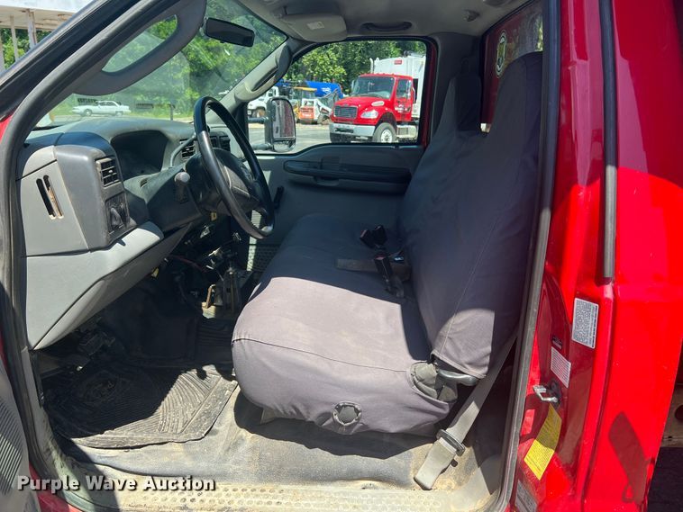 image for item KC9854 2003 Ford F550 XL  dump flatbed pickup truck