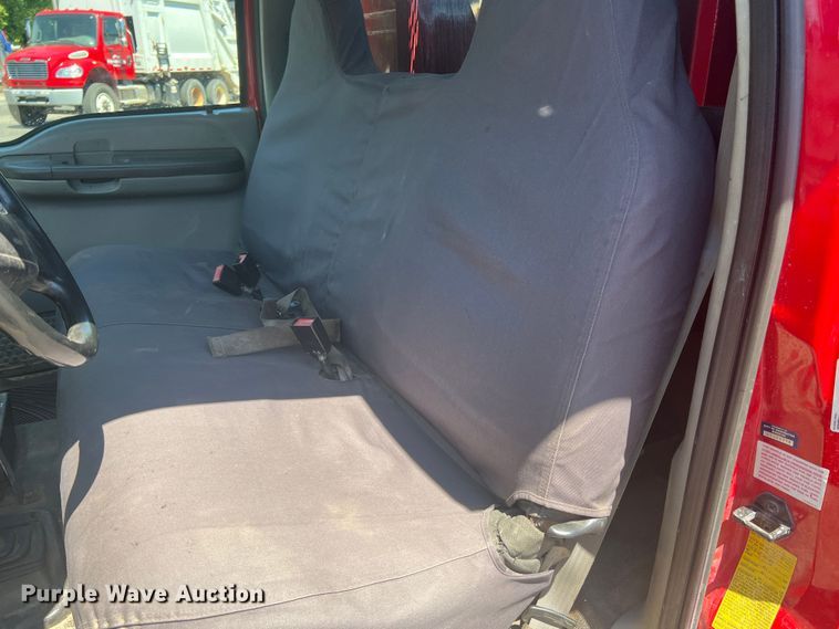 image for item KC9854 2003 Ford F550 XL  dump flatbed pickup truck