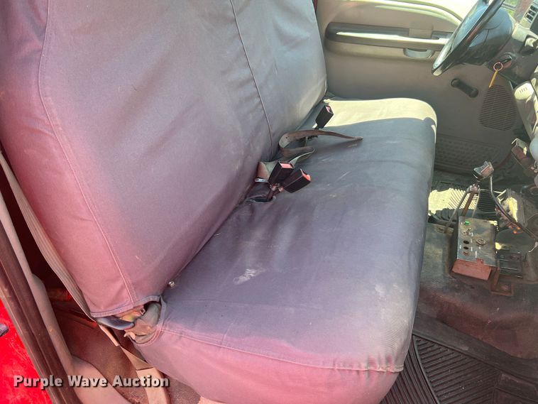 image for item KC9854 2003 Ford F550 XL  dump flatbed pickup truck