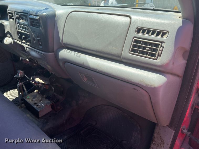 image for item KC9854 2003 Ford F550 XL  dump flatbed pickup truck