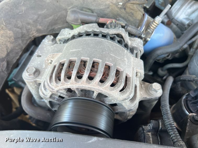 image for item KC9854 2003 Ford F550 XL  dump flatbed pickup truck