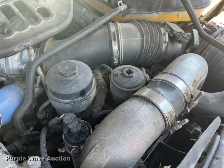 image for item KC9854 2003 Ford F550 XL  dump flatbed pickup truck