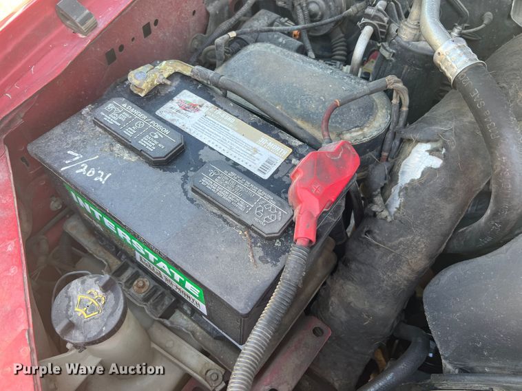 image for item KC9854 2003 Ford F550 XL  dump flatbed pickup truck