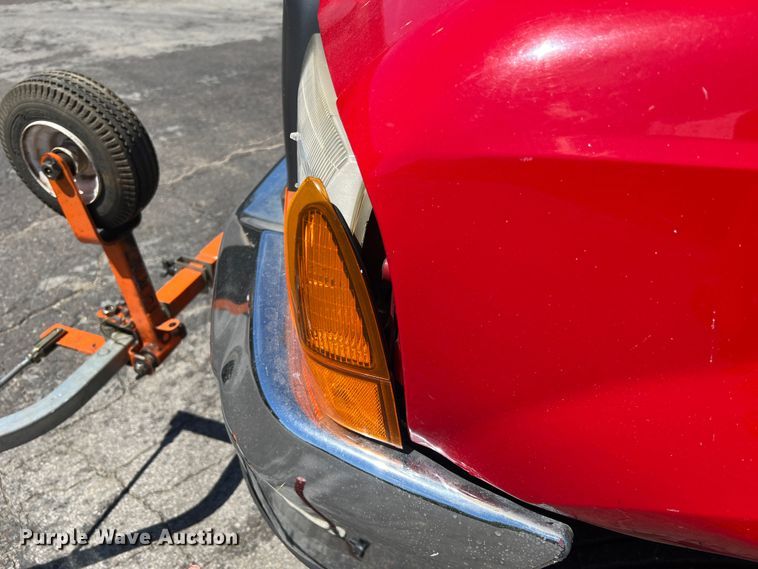 image for item KC9857 1999 Ford F550 XL  dump flatbed truck with paint striper