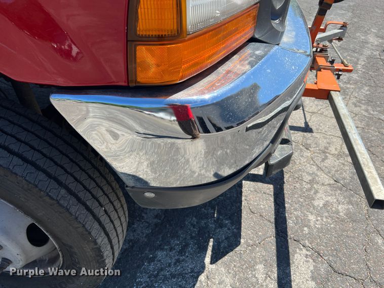 image for item KC9857 1999 Ford F550 XL  dump flatbed truck with paint striper