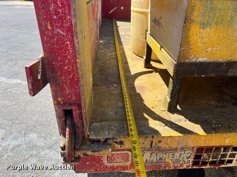 image for item KC9857 1999 Ford F550 XL  dump flatbed truck with paint striper