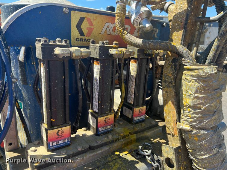 image for item KC9857 1999 Ford F550 XL  dump flatbed truck with paint striper