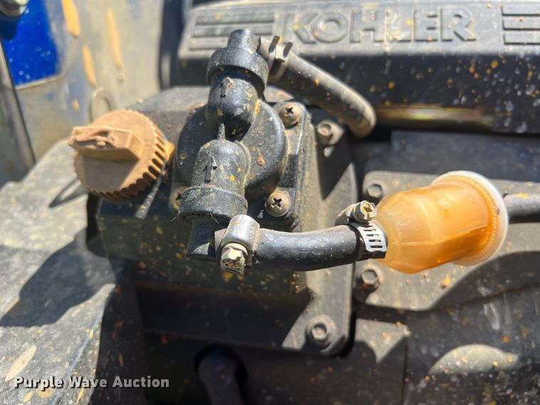 image for item KC9857 1999 Ford F550 XL  dump flatbed truck with paint striper