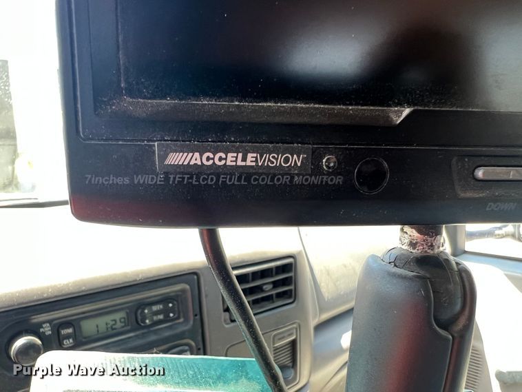 image for item KC9857 1999 Ford F550 XL  dump flatbed truck with paint striper