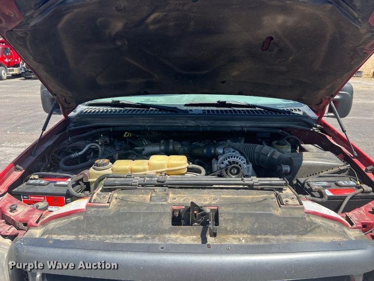 image for item KC9857 1999 Ford F550 XL  dump flatbed truck with paint striper