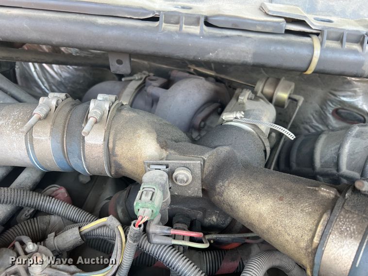 image for item KC9857 1999 Ford F550 XL  dump flatbed truck with paint striper