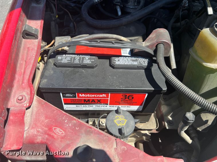 image for item KC9857 1999 Ford F550 XL  dump flatbed truck with paint striper