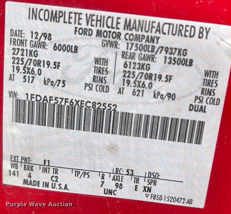 image for item KC9857 1999 Ford F550 XL  dump flatbed truck with paint striper