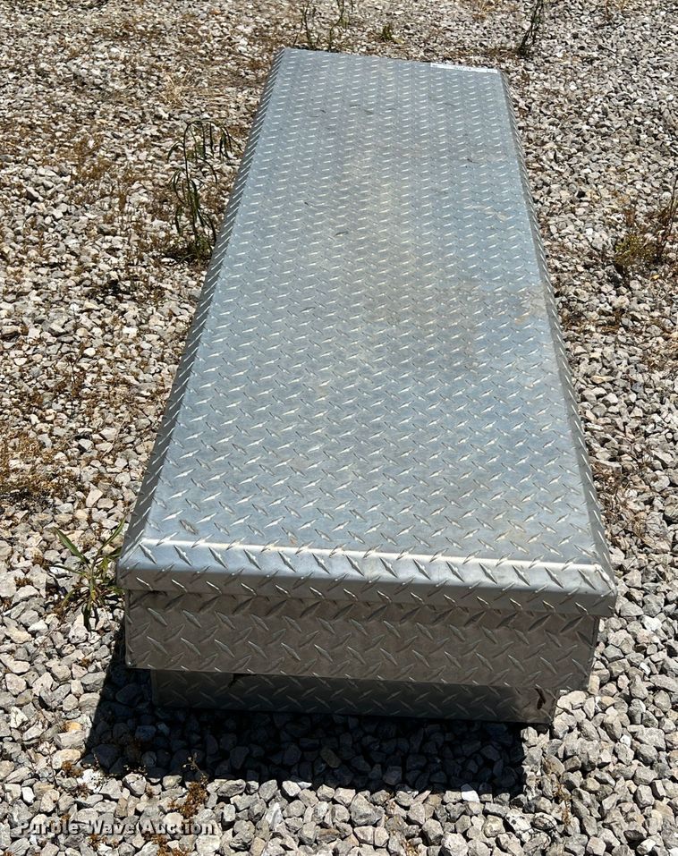 image for item KC9880 Delta 942000RS  toolbox