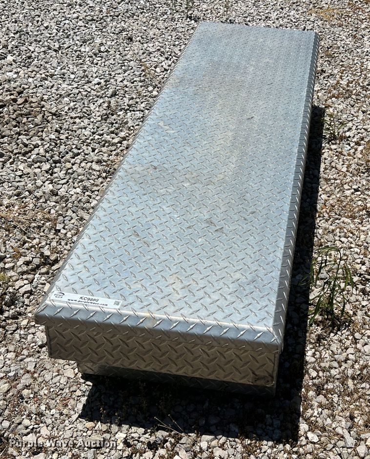 image for item KC9880 Delta 942000RS  toolbox