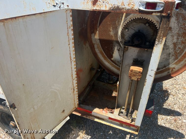 image for item KC9883 Sewer jetter trailer
