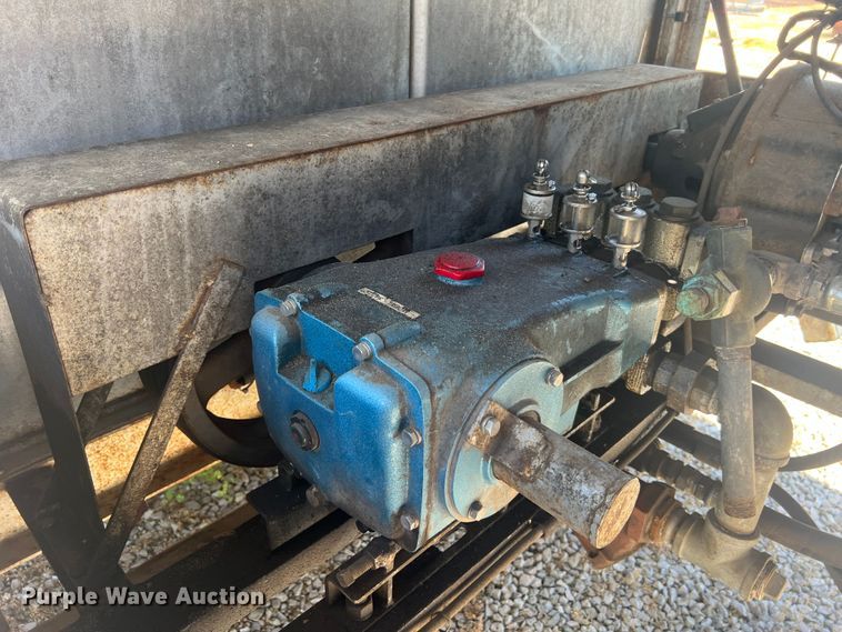 image for item KC9883 Sewer jetter trailer