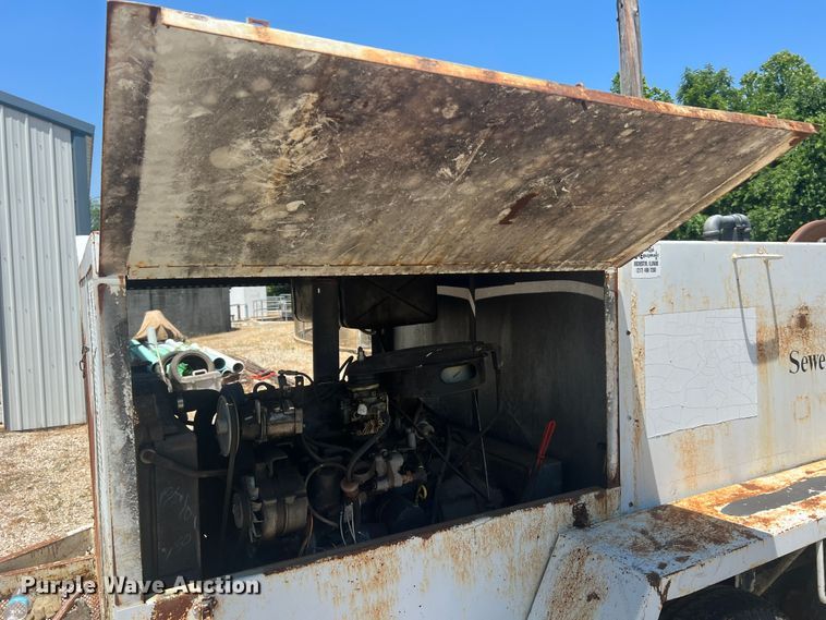 image for item KC9883 Sewer jetter trailer