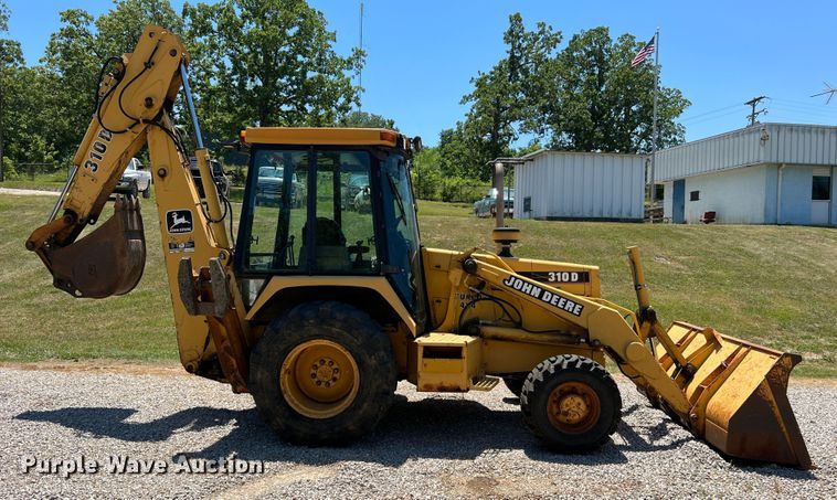 image for item KC9887 1996 John Deere 310D  backhoe