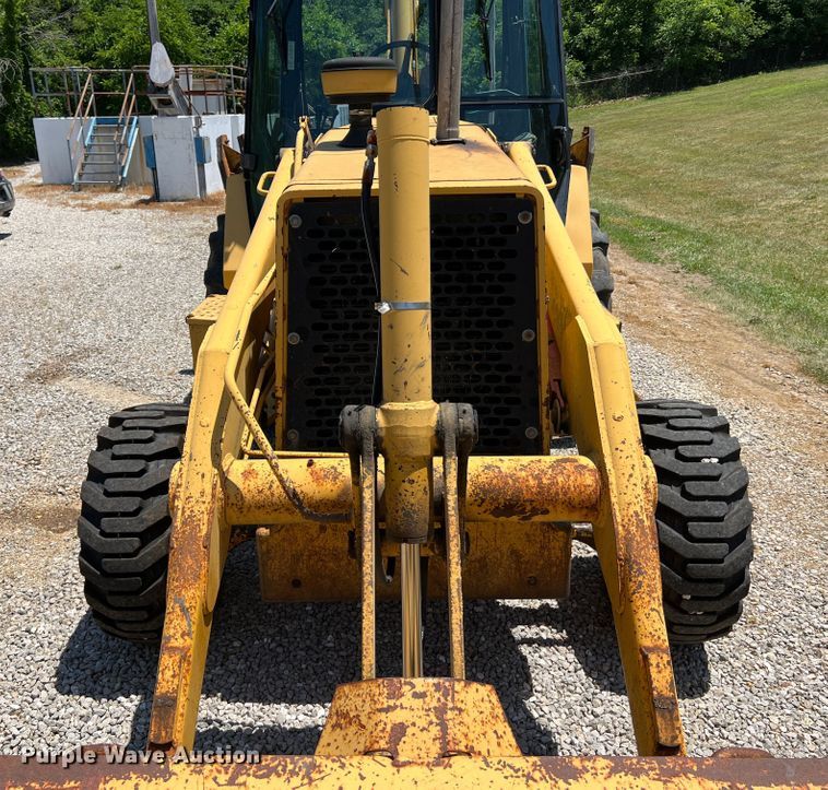 image for item KC9887 1996 John Deere 310D  backhoe