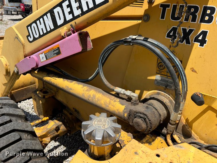 image for item KC9887 1996 John Deere 310D  backhoe