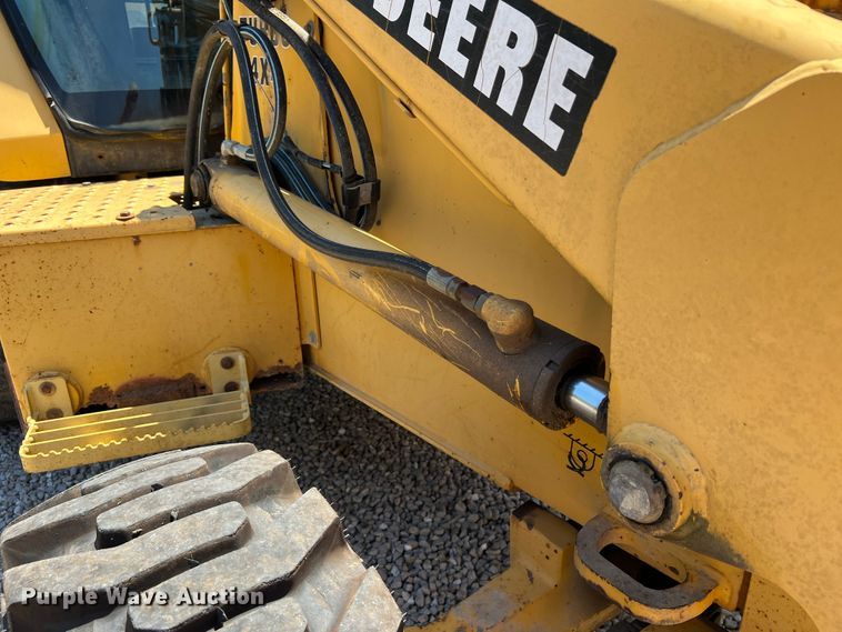 image for item KC9887 1996 John Deere 310D  backhoe