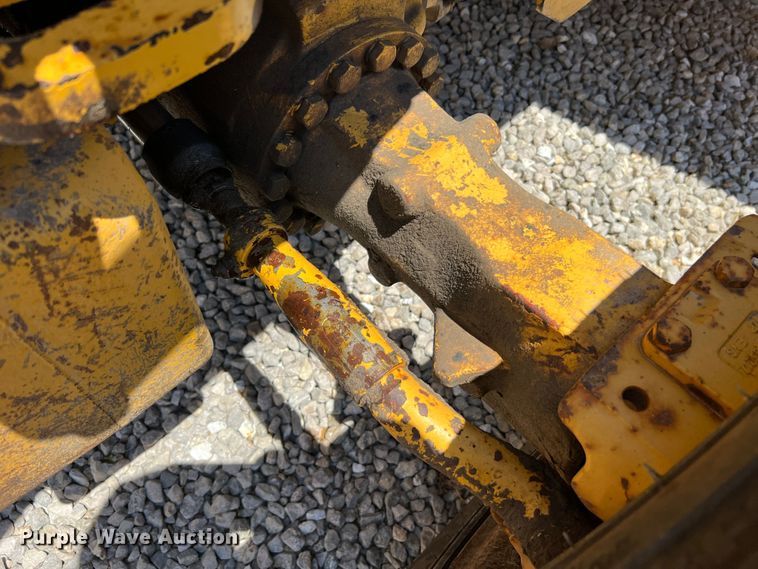 image for item KC9887 1996 John Deere 310D  backhoe