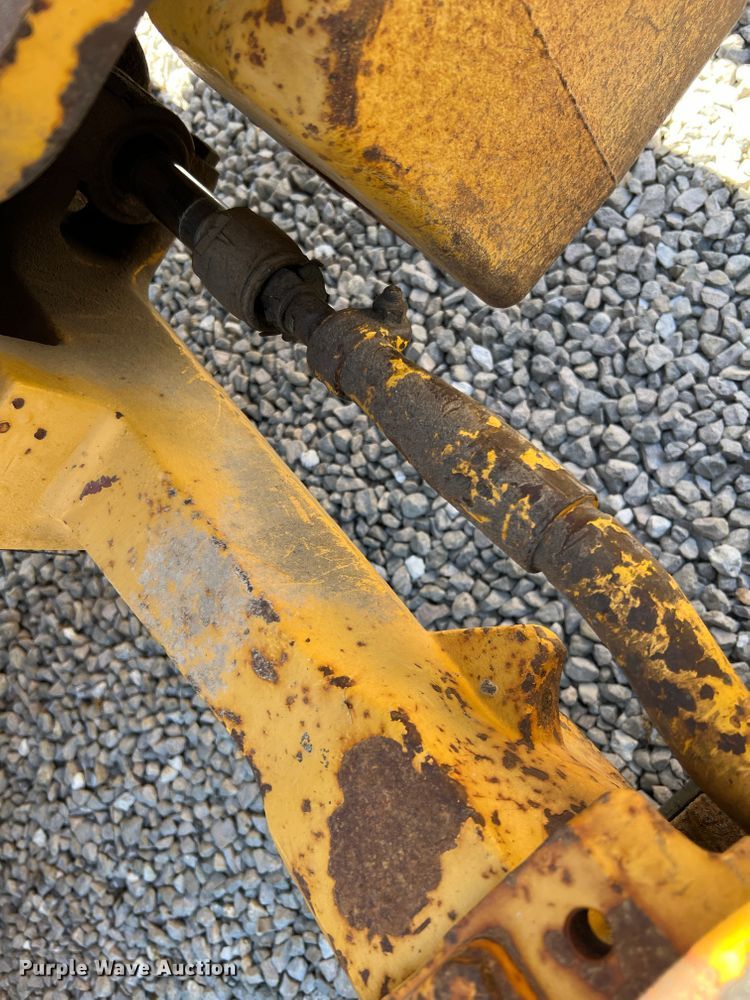 image for item KC9887 1996 John Deere 310D  backhoe