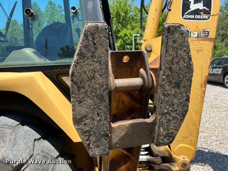 image for item KC9887 1996 John Deere 310D  backhoe