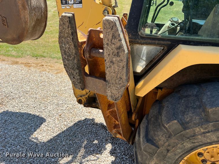 image for item KC9887 1996 John Deere 310D  backhoe