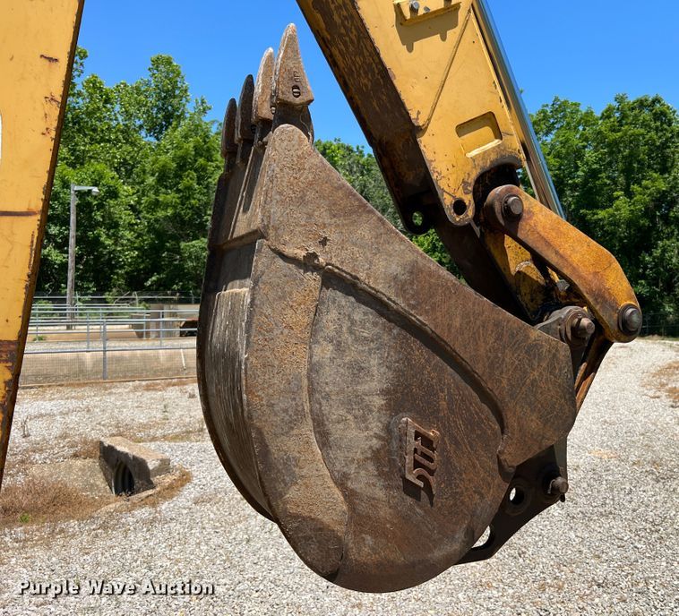 image for item KC9887 1996 John Deere 310D  backhoe