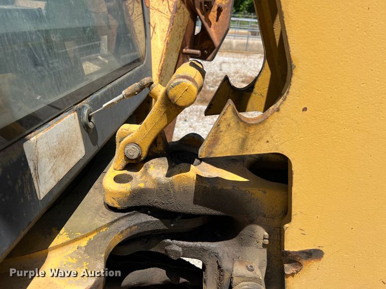 image for item KC9887 1996 John Deere 310D  backhoe