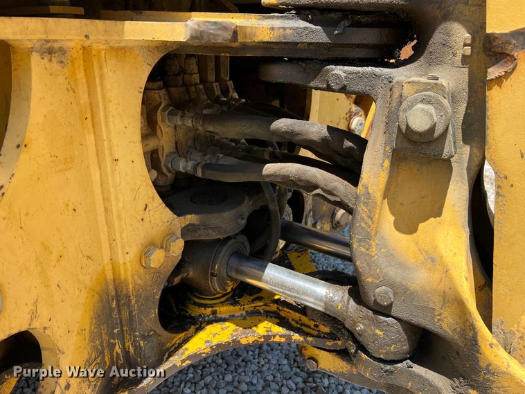 image for item KC9887 1996 John Deere 310D  backhoe