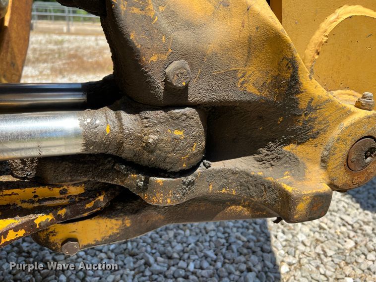 image for item KC9887 1996 John Deere 310D  backhoe