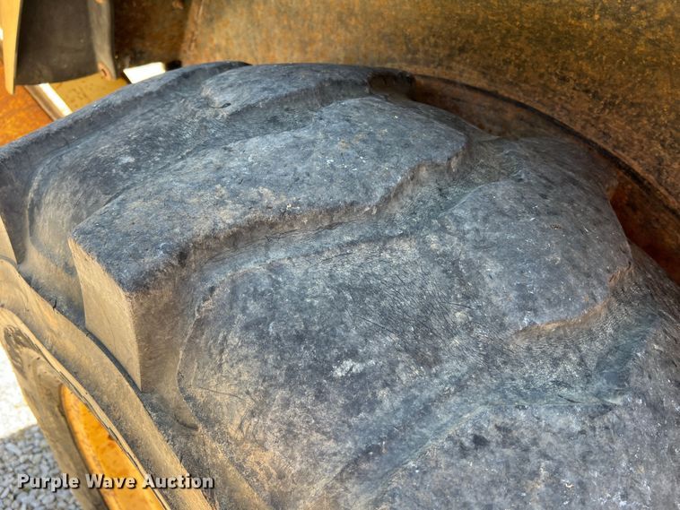 image for item KC9887 1996 John Deere 310D  backhoe