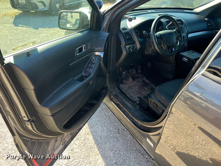 image for item KC9901 2017 Ford Explorer Police Interceptor  SUV