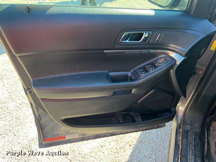 image for item KC9901 2017 Ford Explorer Police Interceptor  SUV