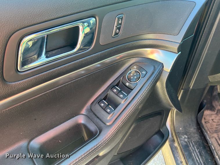 image for item KC9901 2017 Ford Explorer Police Interceptor  SUV