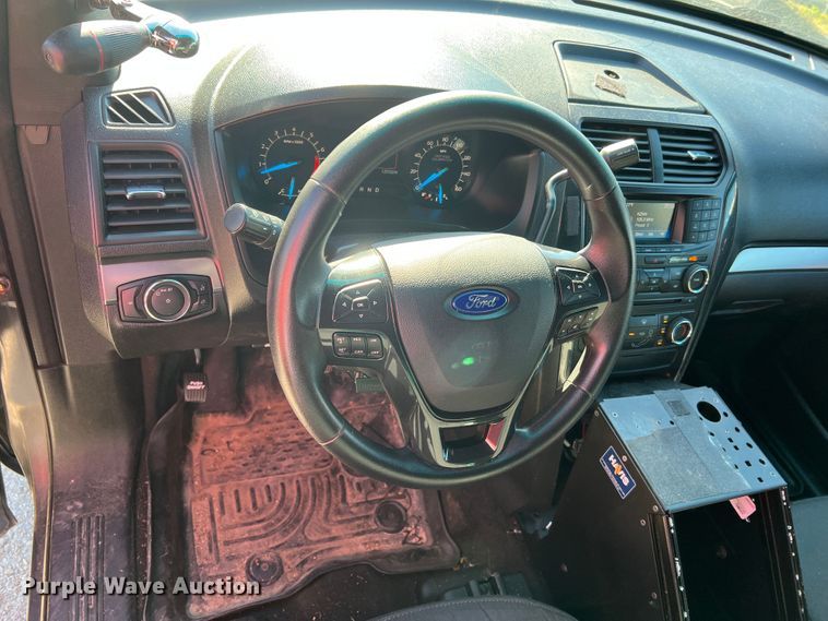 image for item KC9901 2017 Ford Explorer Police Interceptor  SUV