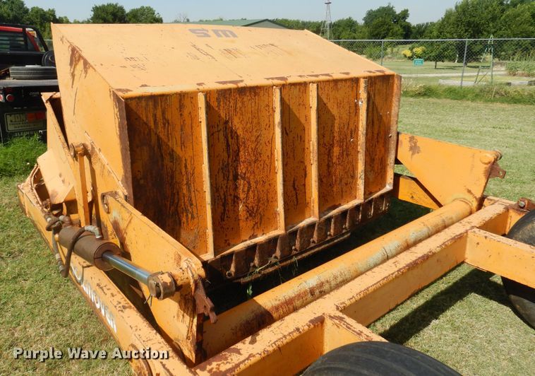 image for item KI9378 Soilmover  scraper