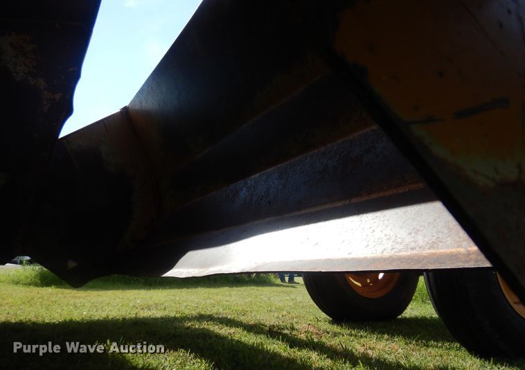 image for item KI9378 Soilmover  scraper