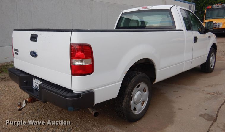 image for item KI9419 2005 Ford F150  pickup truck