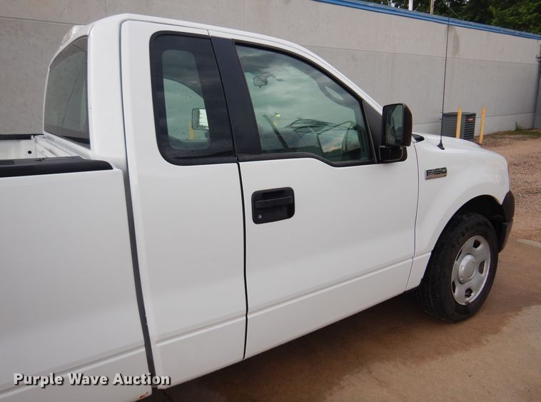 image for item KI9419 2005 Ford F150  pickup truck